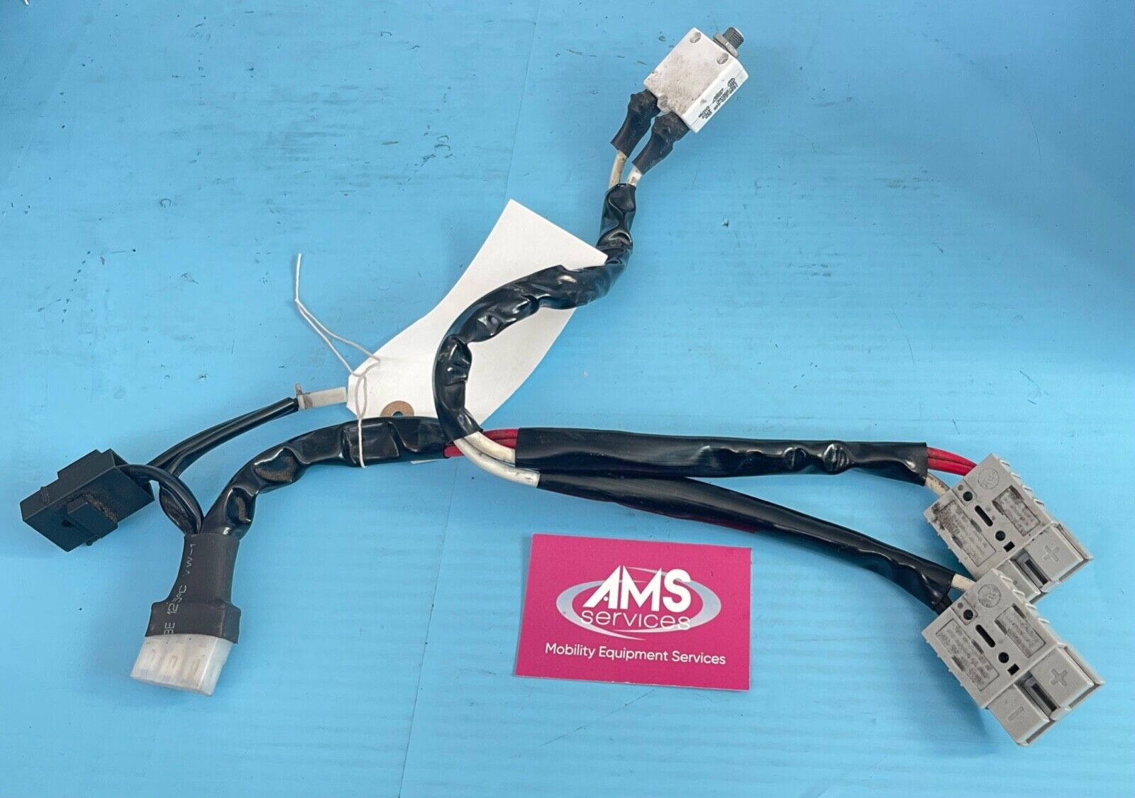 CTM HS585 8mph Mobility Scooter Battery Cables & 60amp Thermal